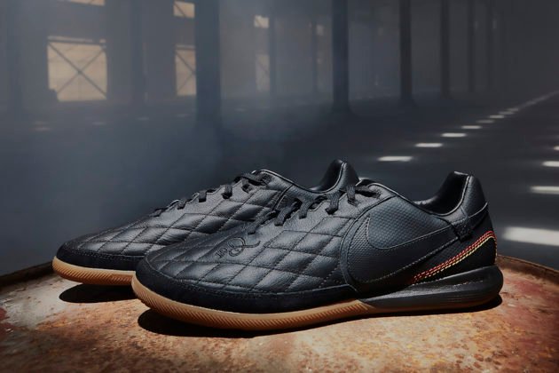 nike tiempox finale ronaldinho10 tf