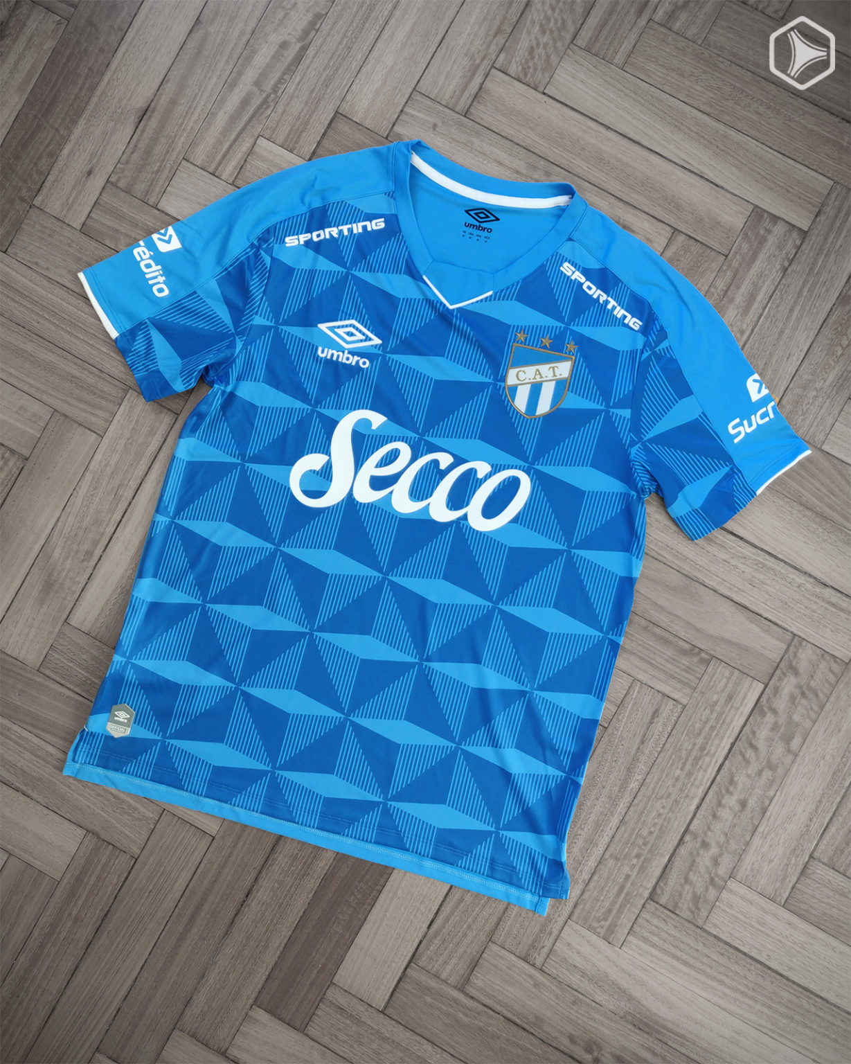 Review | Tercera camiseta Umbro Atlético Tucumán 2020 ...